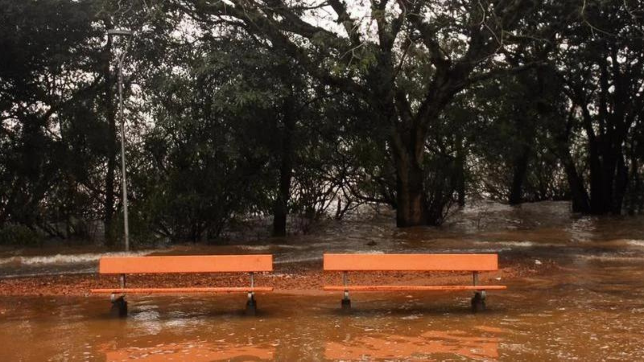 praça zenom simon porto alegre