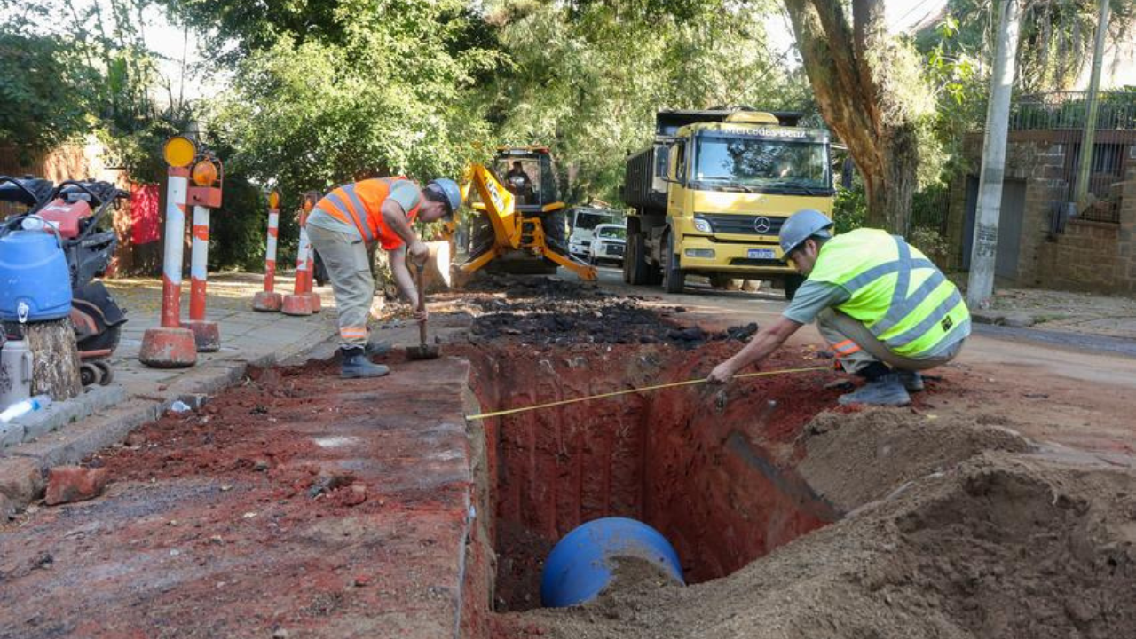 obra do dmae em porto alegre