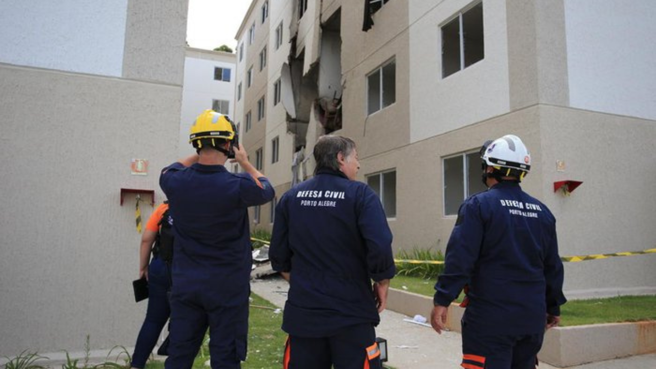 policia investigação sobre explosão em prédio localizado na Zona Norte de Porto Alegre