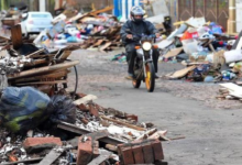 moradores reclamam de acumulo de lixo