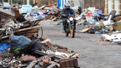 moradores reclamam de acumulo de lixo