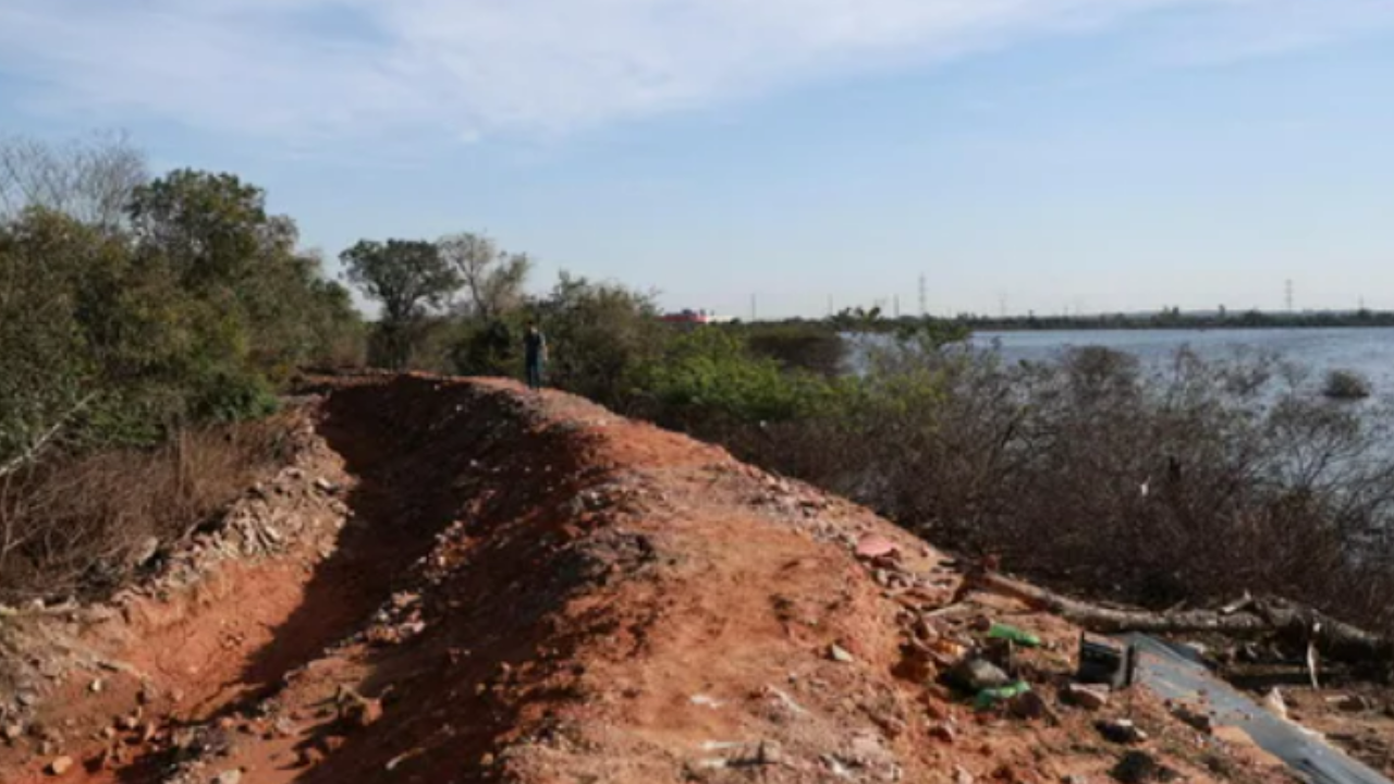 estrago gerado pelas chuvas em dique no sarandi em porto alegre