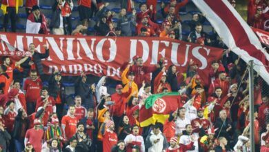 torcida do internacional em arquibancada