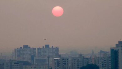 Fumaça que se desloca das queimadas na Amazônia cobre a Região de Porto Alegre