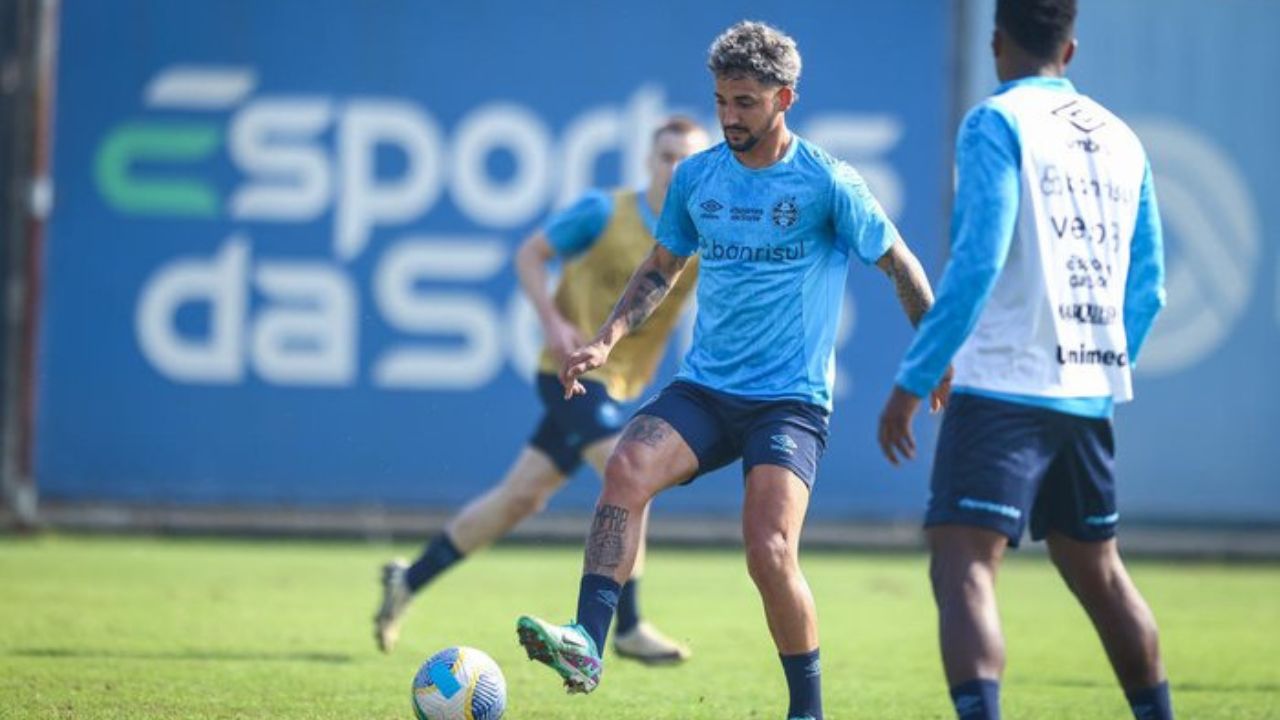 Jhonata robert treino gremio