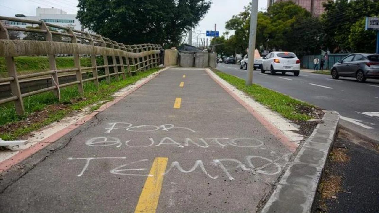 Porto Alegre enfrenta crise nas ciclovias: Interdições e descontentamento entre ciclistas