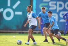 Braithwaite costa treino do grêmio