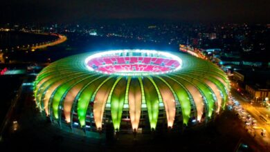 beira-rio iluminado verde e amarelo inter