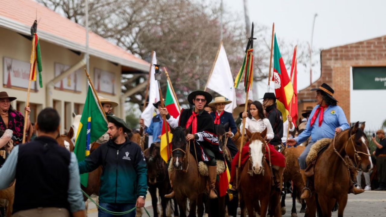 abertura acampamento farroupilha 